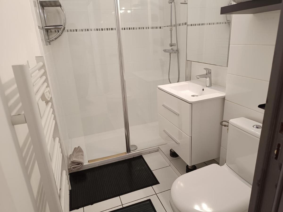Appartement A 50 Metres De La Plage Fréjus Eksteriør billede