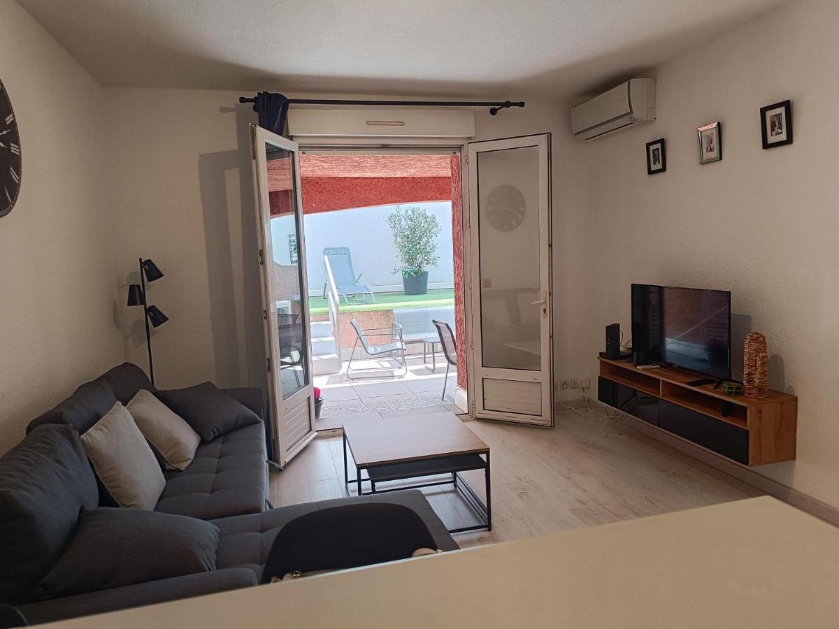 Appartement A 50 Metres De La Plage Fréjus Eksteriør billede