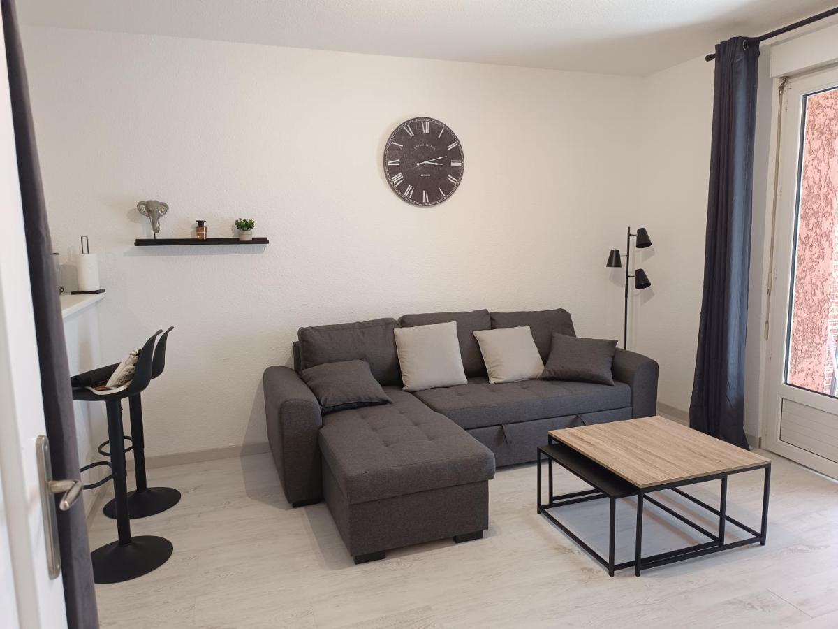 Appartement A 50 Metres De La Plage Fréjus Eksteriør billede